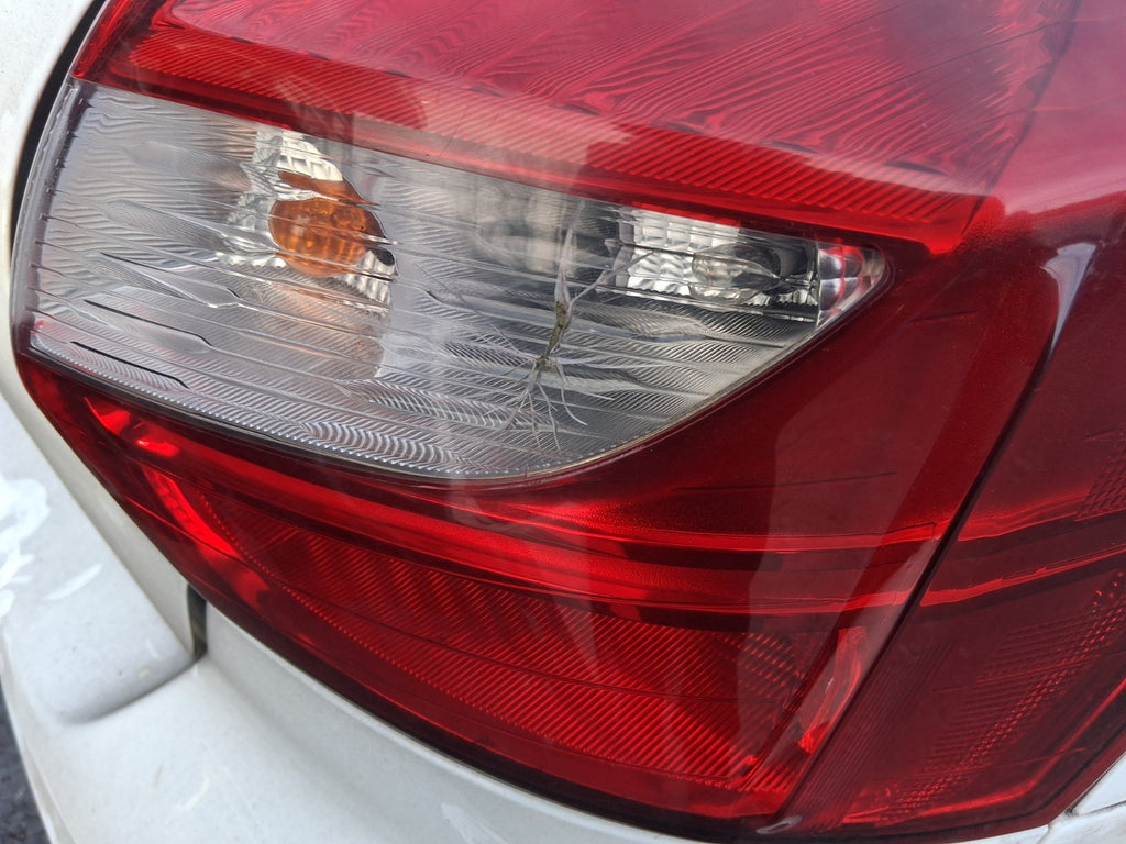 2013 FORD FOCUS MK3 HATCHBACK OSR DRIVER SIDE REAR RIGHT TAIL LIGHT
