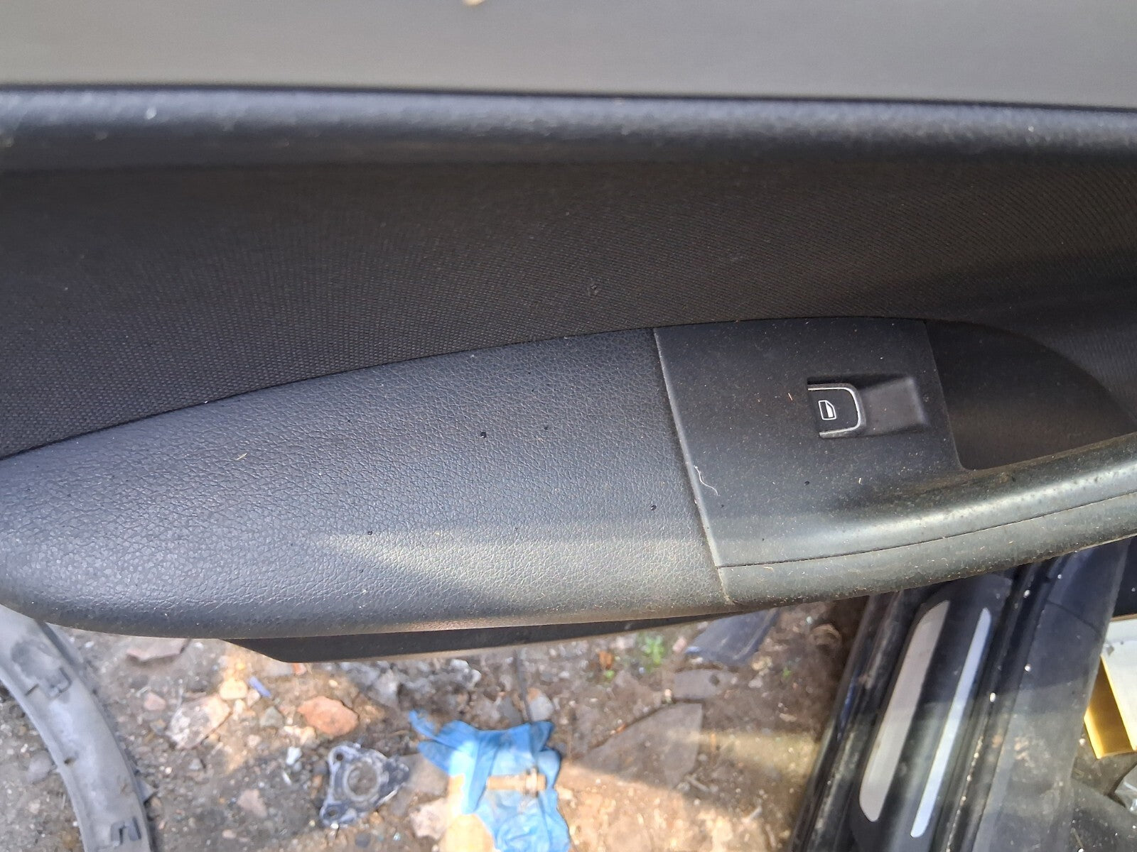 2016 AUDI Q3 8U NSR PASSENGER SIDE REAR WINDOW CONTROL SWITCH