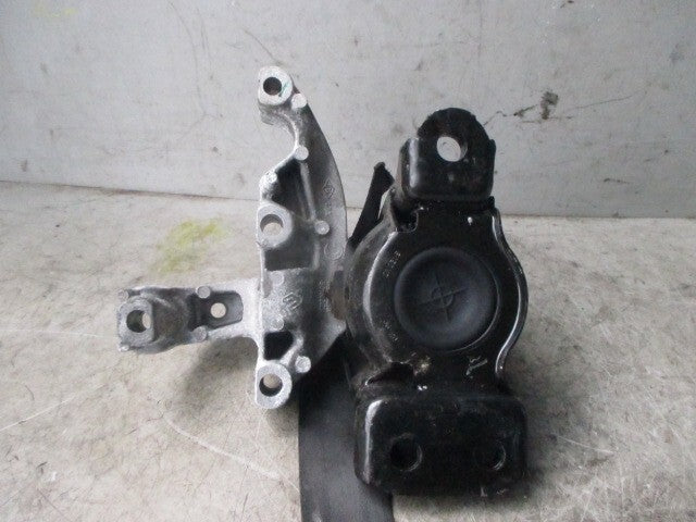 2020 NISSAN QASHQAI J11 1.5 DIESEL ENGINE MOUNT 2320940