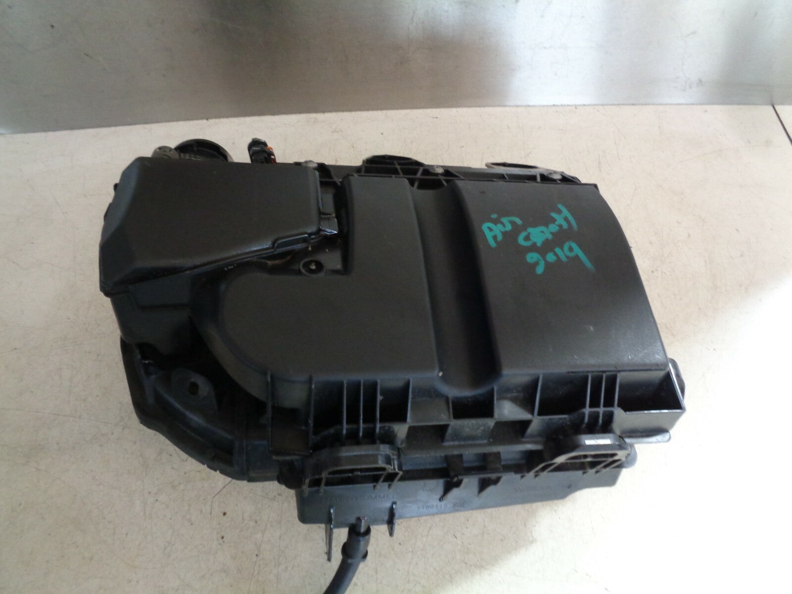 CITROEN C5 AIRCROSS 2019 1.5 HDI AIR FILTER BOX HOUSING 9828002080