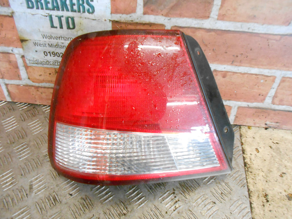 HYUNDAI ACCENT 2003 MK2 NSR PASSENGER SIDE REAR BRAKE TAIL LIGHT CLUSTER