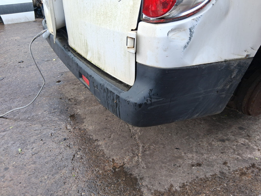 2018 NISSAN NV200 REAR COMPLETE BUMPER BLACK