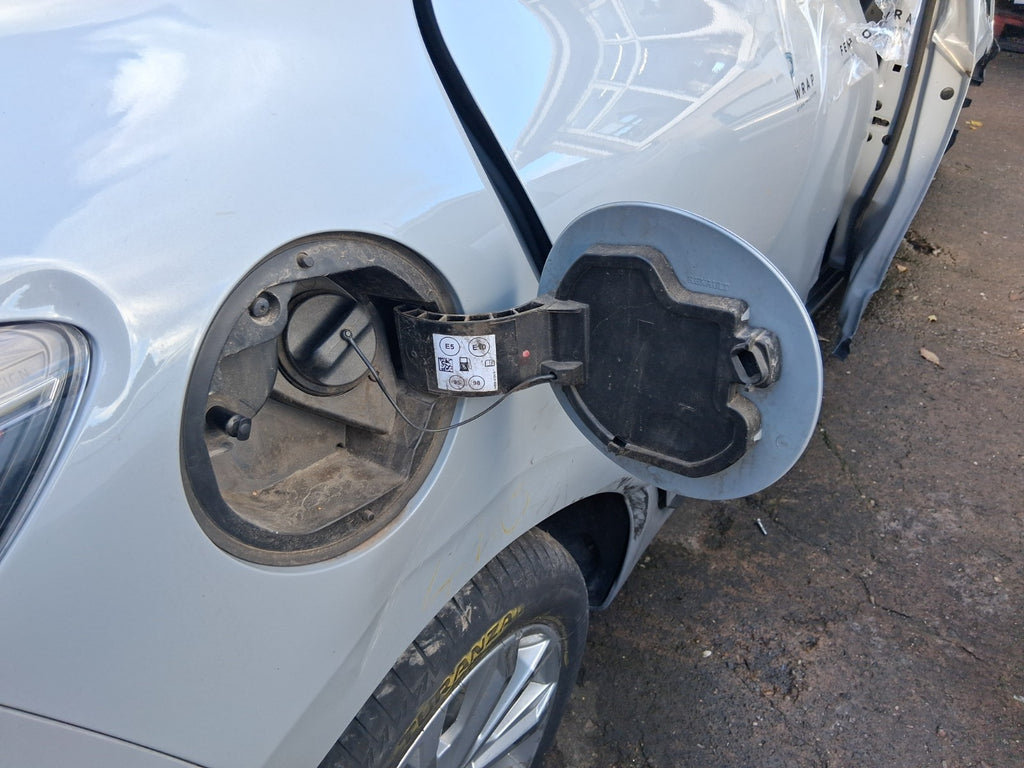 2024 RENAULT CLIO FACELIFT MK5 FUEL FLAP LID COVER GREY