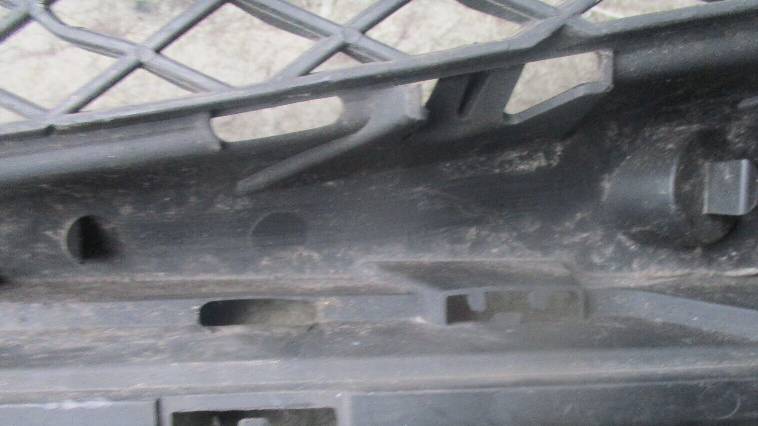 2011 JAGUAR XF BUMPER TRIM/GRILL