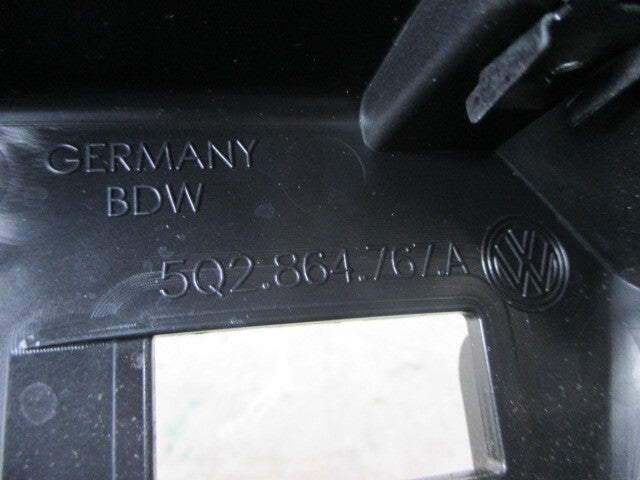 2012 VW GOLF MK7 DRIVER FOOTREST BRACKET 5Q2864767A