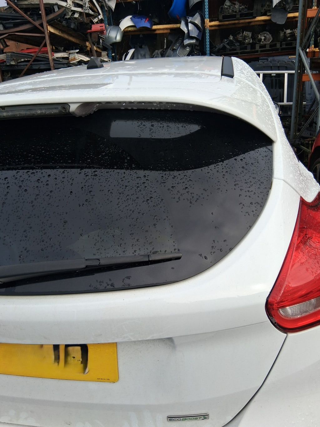 2017 FORD FOCUS MK3 COMPLETE REAR TAILGATE BOOTLID FROZEN WHITE 5F