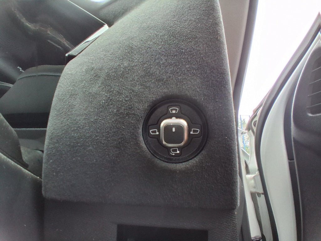 2023 DS DS 4 CROSSOVER POWERFOLD WING MIRROR CONTROL SWITCH