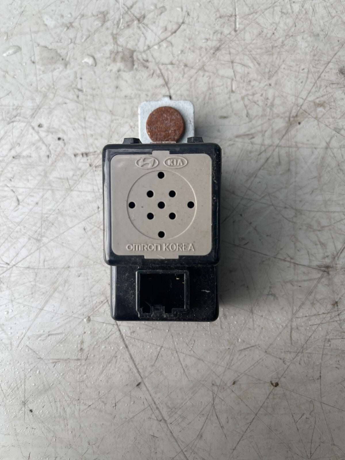 HYUNDAI I40 2015 KEYLESS ALARM SENSOR 95710-4D011