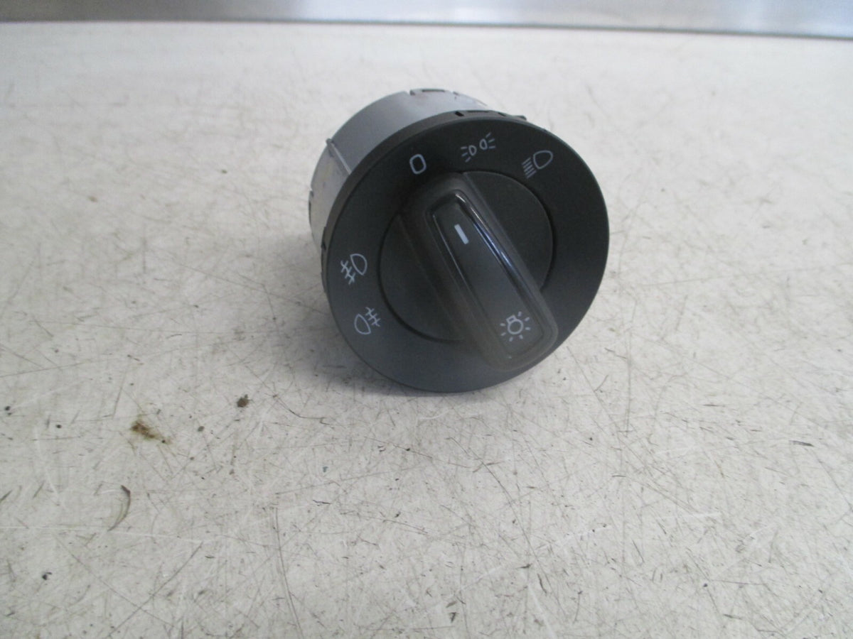 SKODA FABIA  2019 NJ MK3 HEADLIGHT CONTROL SWITCH 5E0941431F