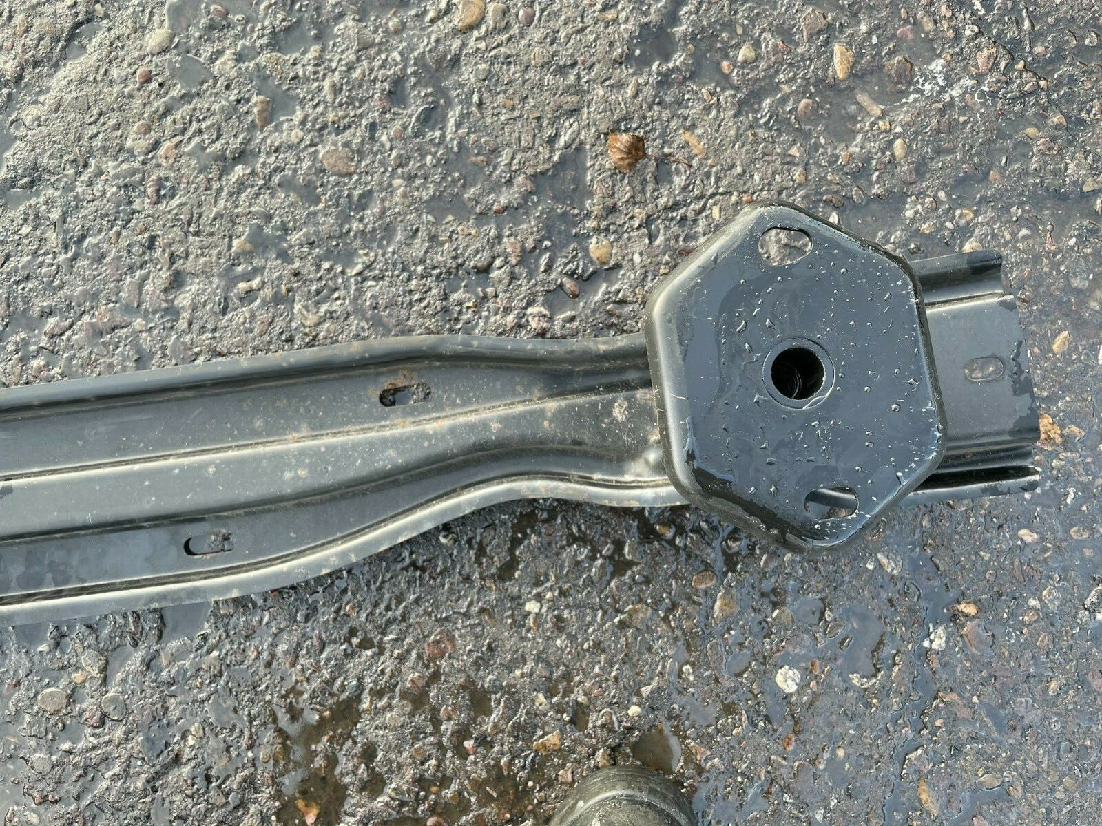 BMW 3 SERIES F30 2015 REAR BUMPER BAR IMPACT BAR
