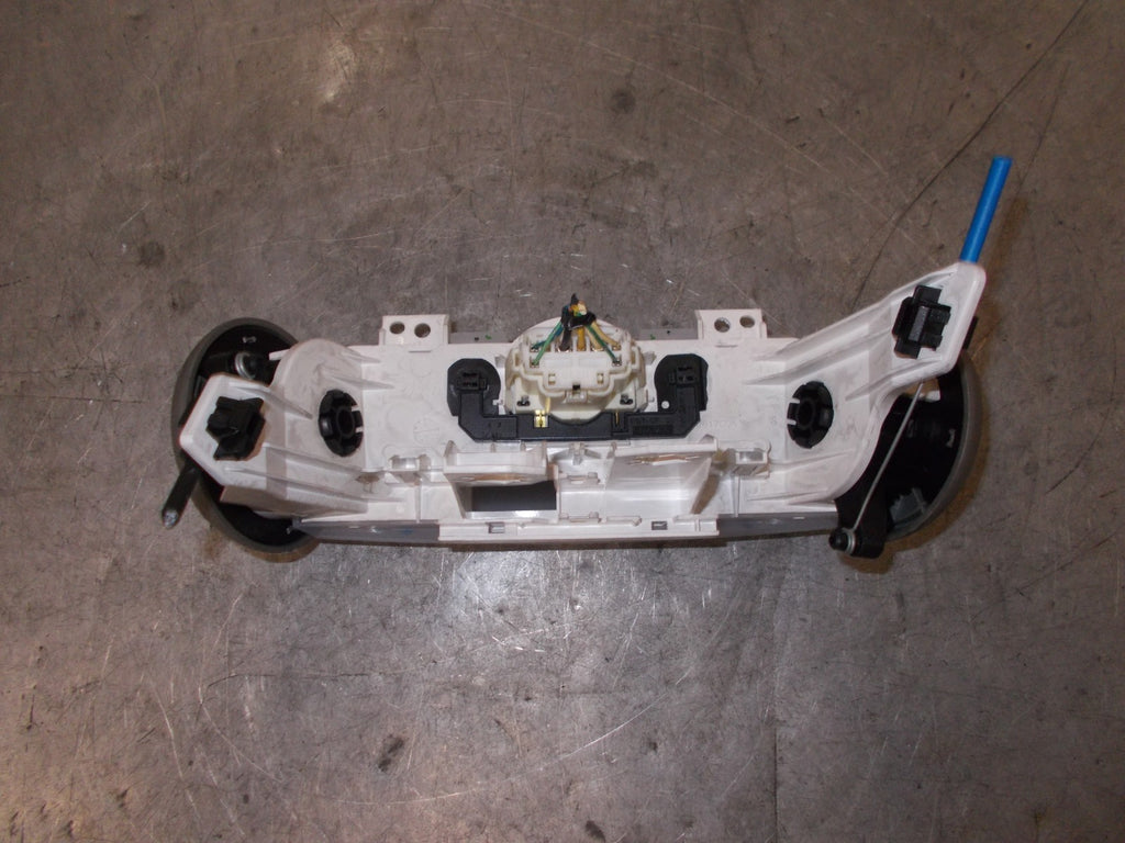 TOYOTA AYGO AB10 2007 MK1 CLIMATE CONTROL SWITCHES 559000H010