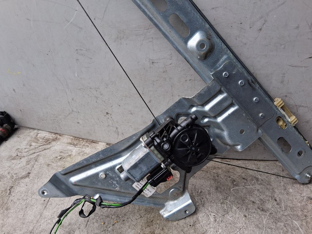 2020 SPRINTER W907 NSF PASSENGER SIDE FRONT WINDOW MOTOR REGULATOR A9107201000