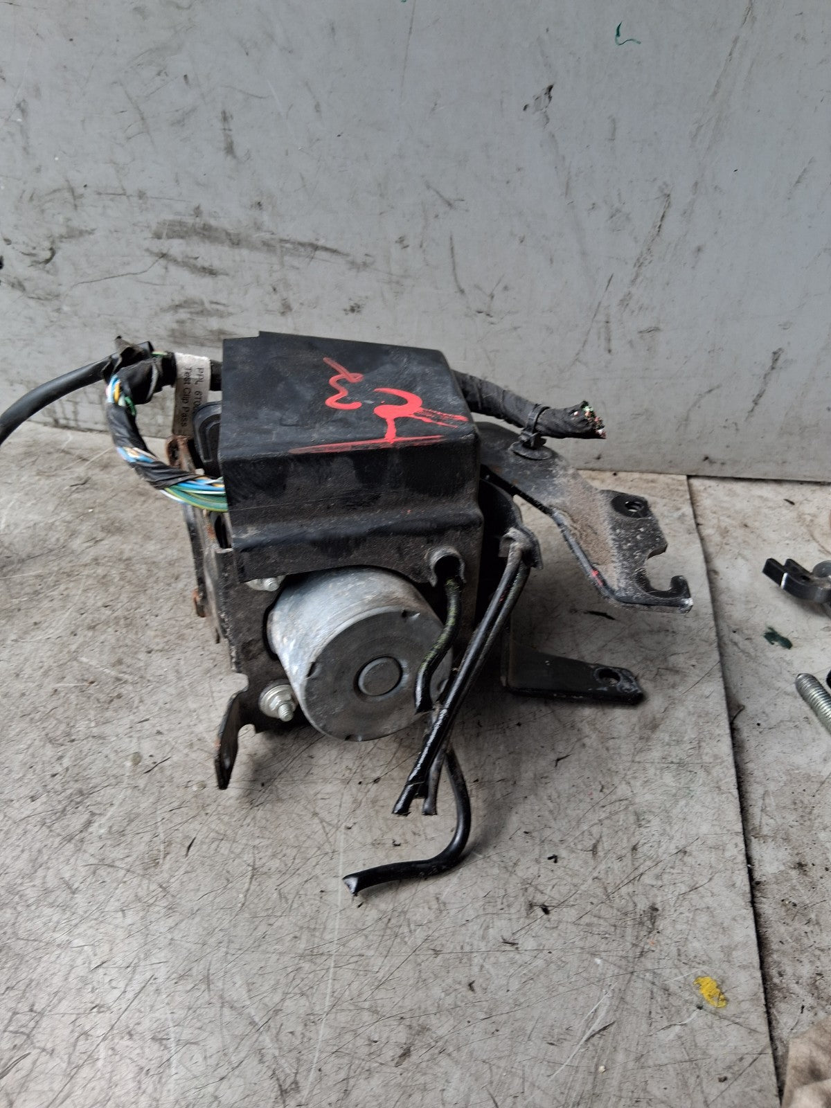 2021 CITROEN C3 MK3 1.2 PETROL ABS PUMP CONTROL MODULE 9845052980
