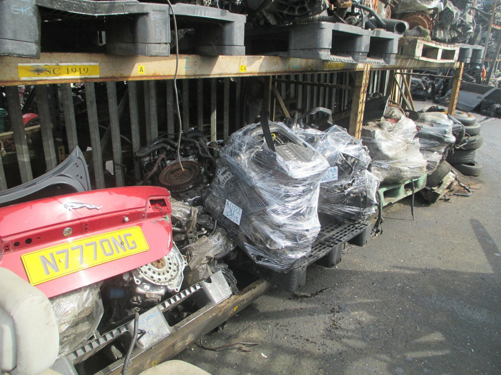 AUDI A1 MK1 8X 2015 1.0 PETROL BARE ENGINE CHZ
