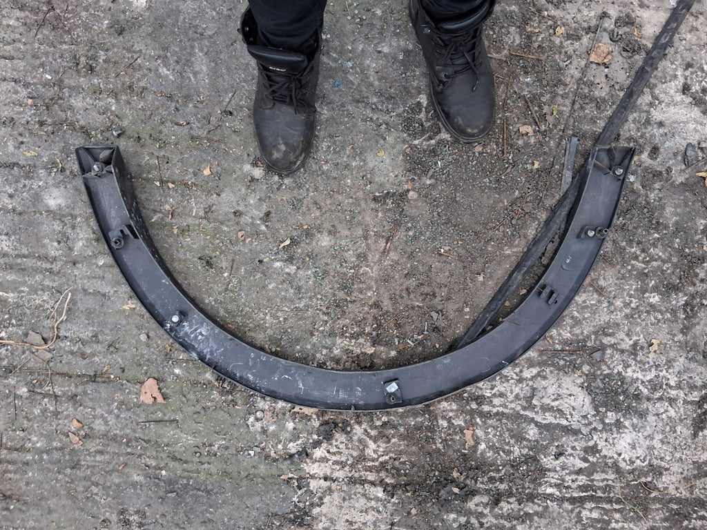 2021 FORD TRANSIT 350 MK8 OSR DRIVER SIDE REAR WHEEL ARCH TRIM BK31V280K96