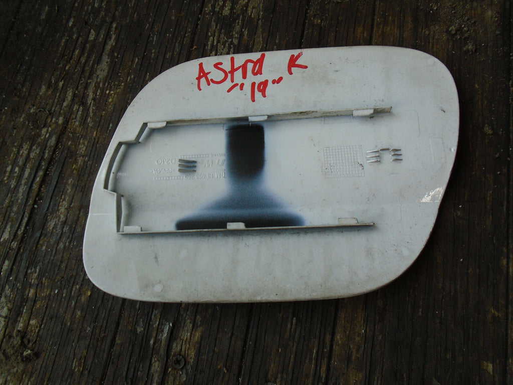 VAUXHALL ASTRA K MK7 2019 FUEL FILLER FLAP WHITE 13463255