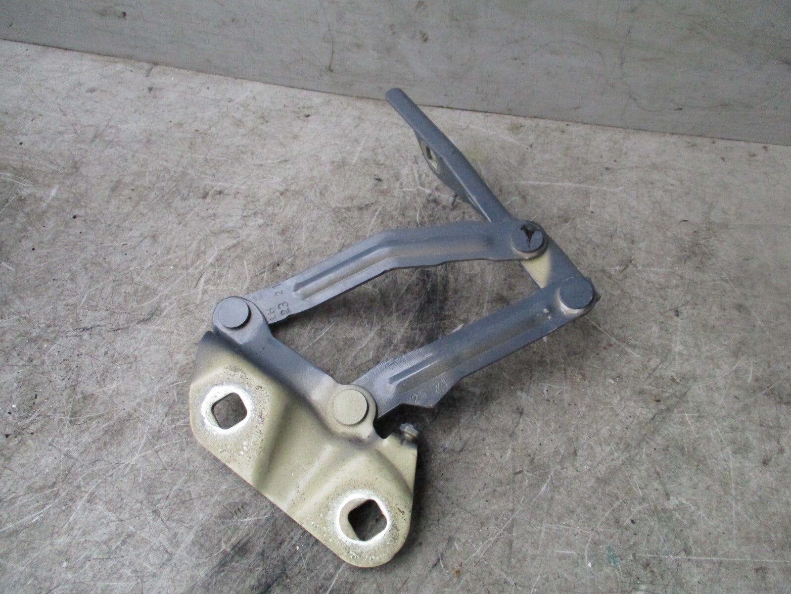 2021 FORD TRANSIT 350 MK8 NS PASSENEGR SIDE FRONT BONNET HOOD HINGE