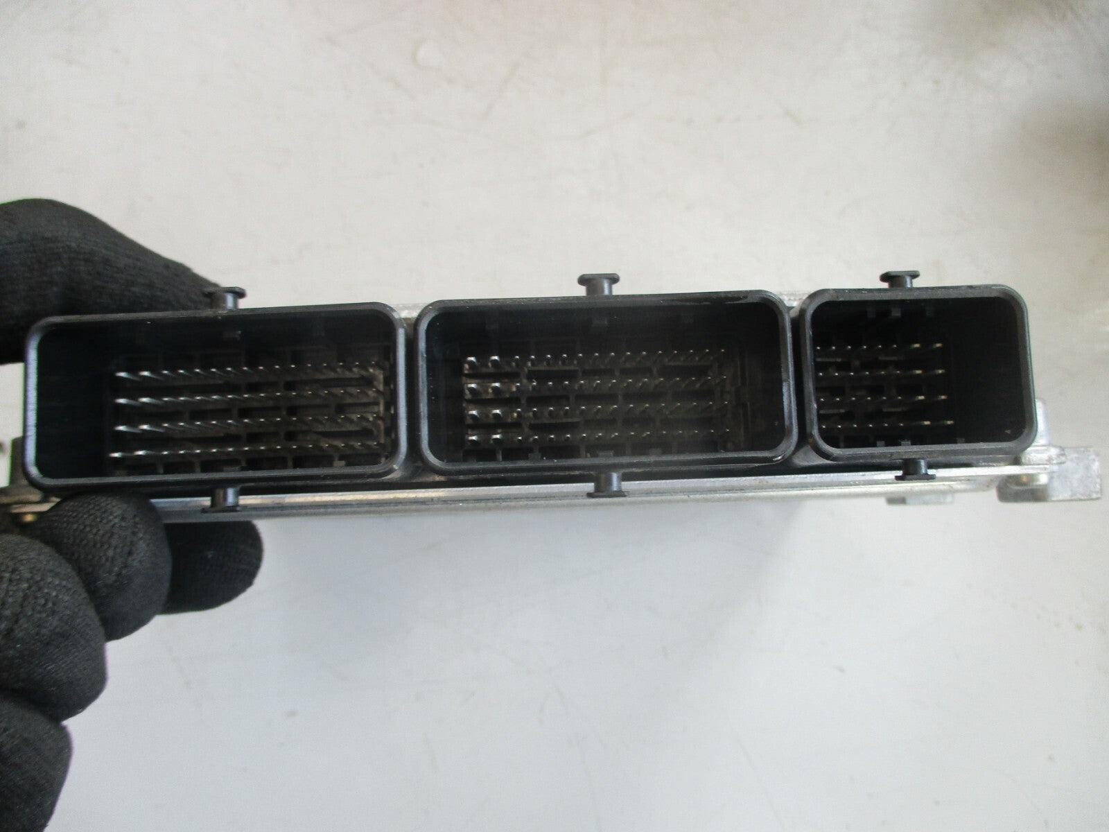 RENAULT CLIO X98 MK4 2019 0.9 PETROL ENGINE CONTROL UNIT ECU 237102982S
