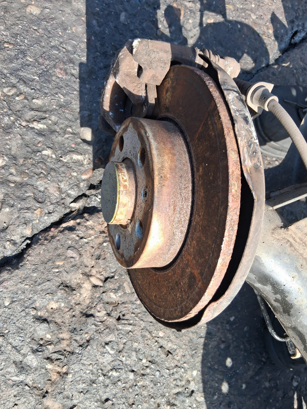 2019 SKODA FABIA MK3 NJ HATCHBACK COMPLETE REAR AXLE HUB DISC TYPE