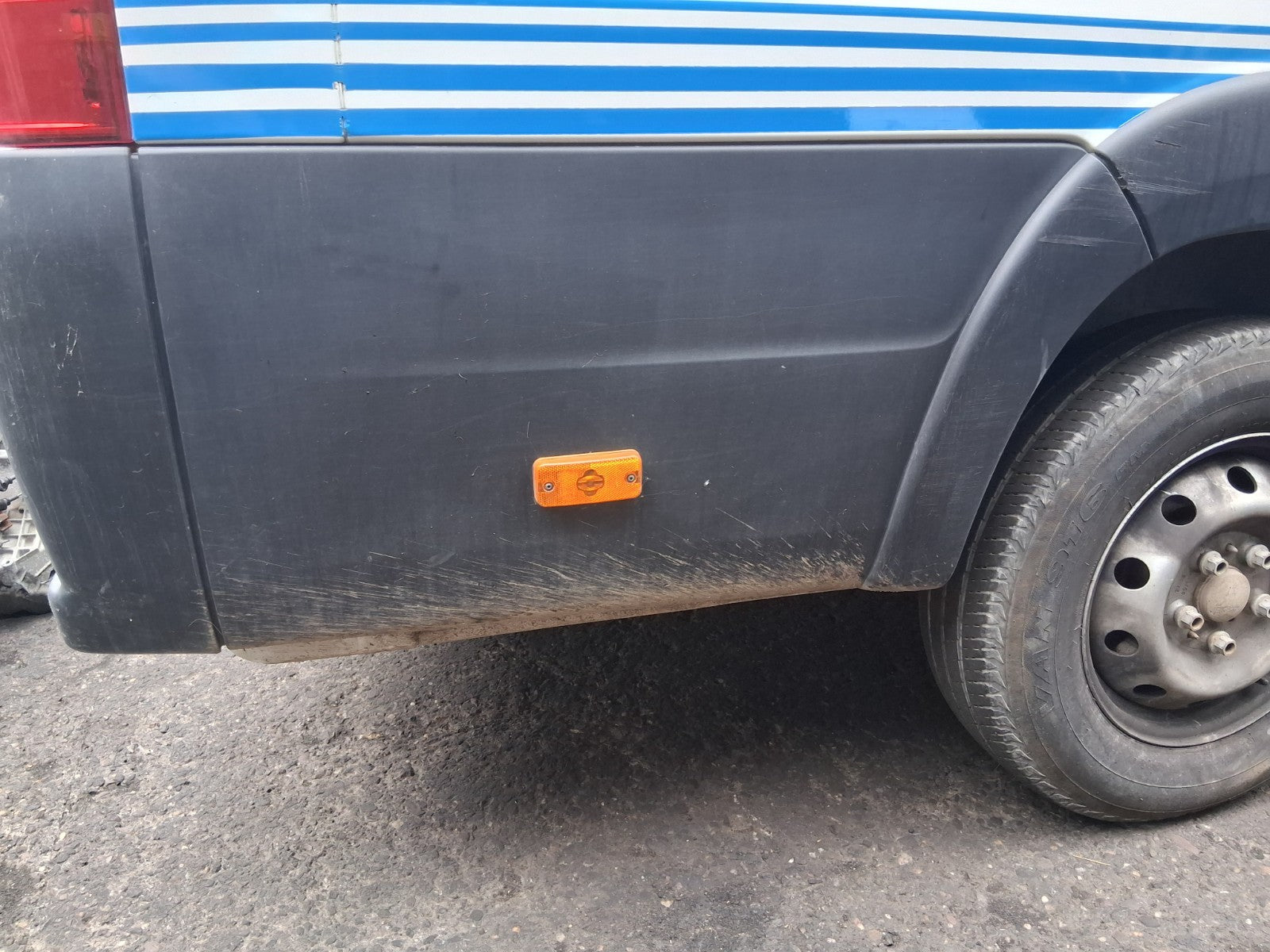2023 FIAT DUCATO MK3 OSR DRIVER SIDE REAR BODY MOLDING