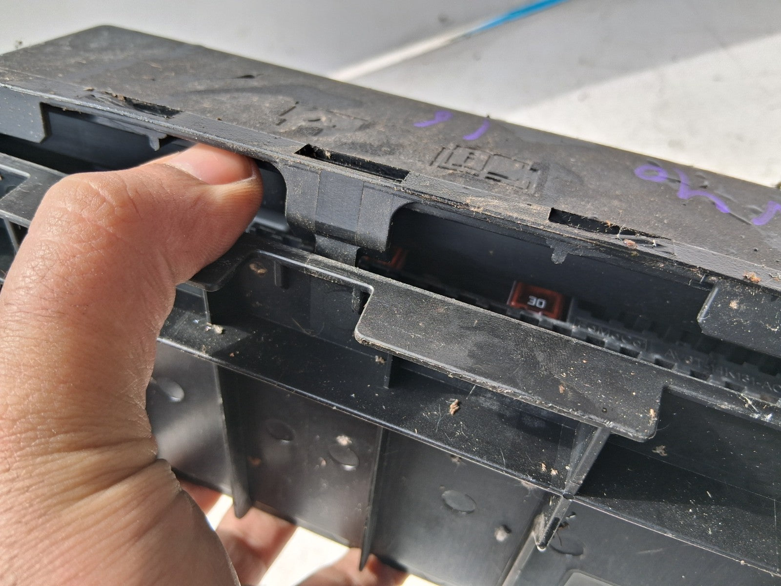 2016 VOLVO V40 1.6 DIESEL FUSE BOX RELAY ASSEMBLY