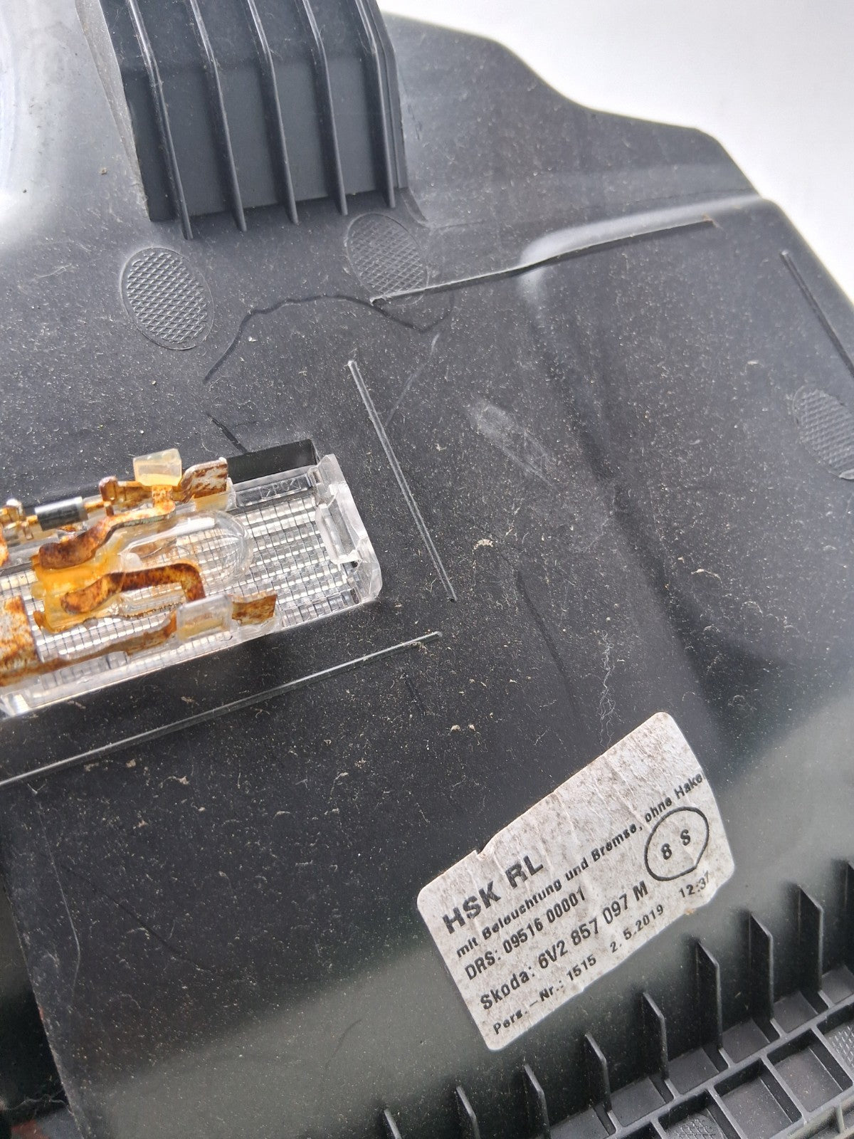2019 SKODA FABIA STORAGE COMPARTMENT GLOVEBOX 6V2857097M
