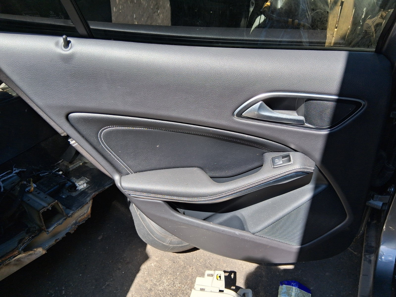 2019 MERCEDES BENZ GLA 180 X156 NSR PASSENGER SIDE REAR LEFT DOOR CARD