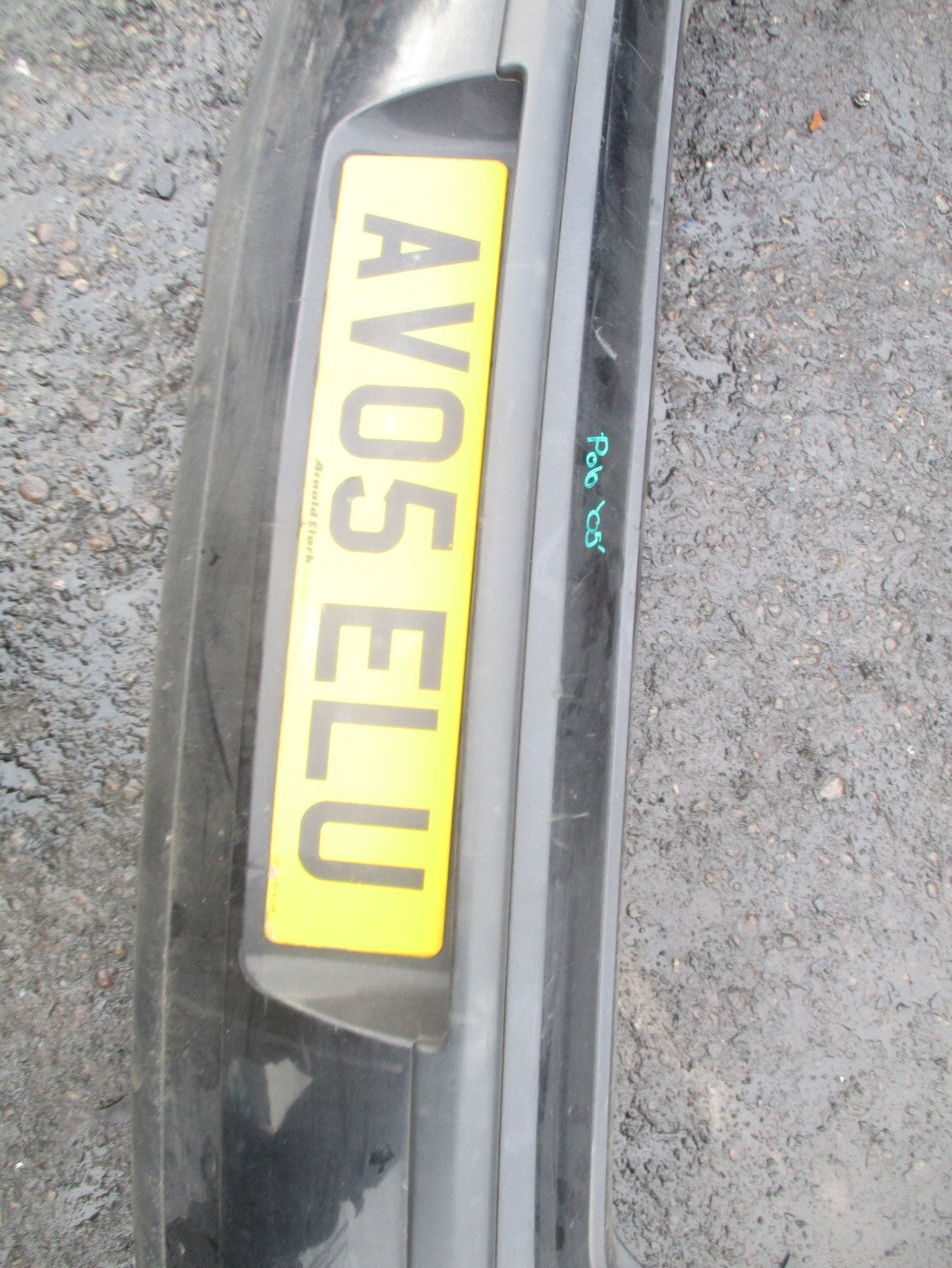VW VOLKSWAGEN POLO MK4 2005 5 DOOR REAR COMPLETE BUMPER BLACK
