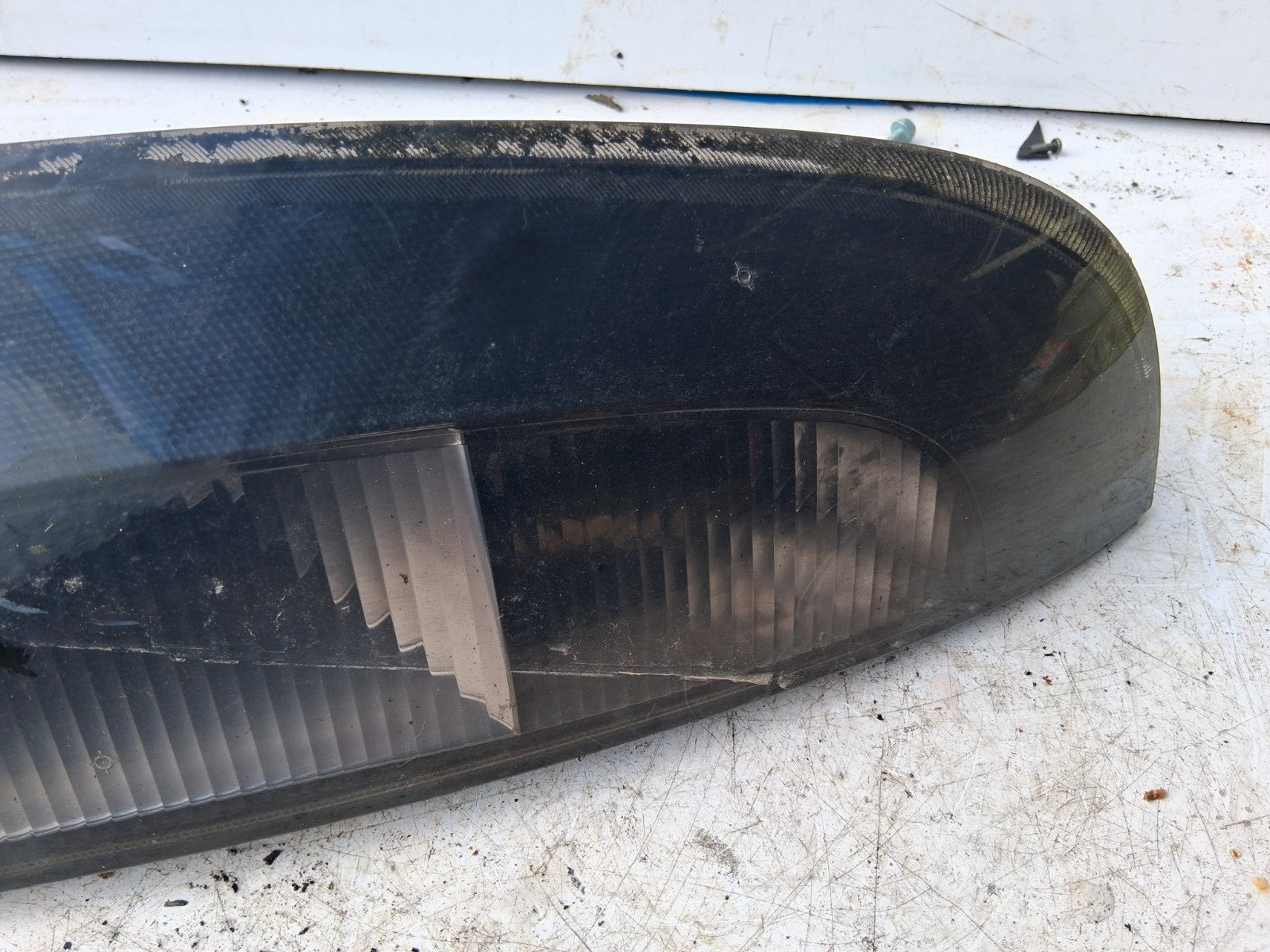 2005 VAUXHALL CORSA C NSR PASSENGER SIDE REAR LEFT TAIL LIGHT 89307510