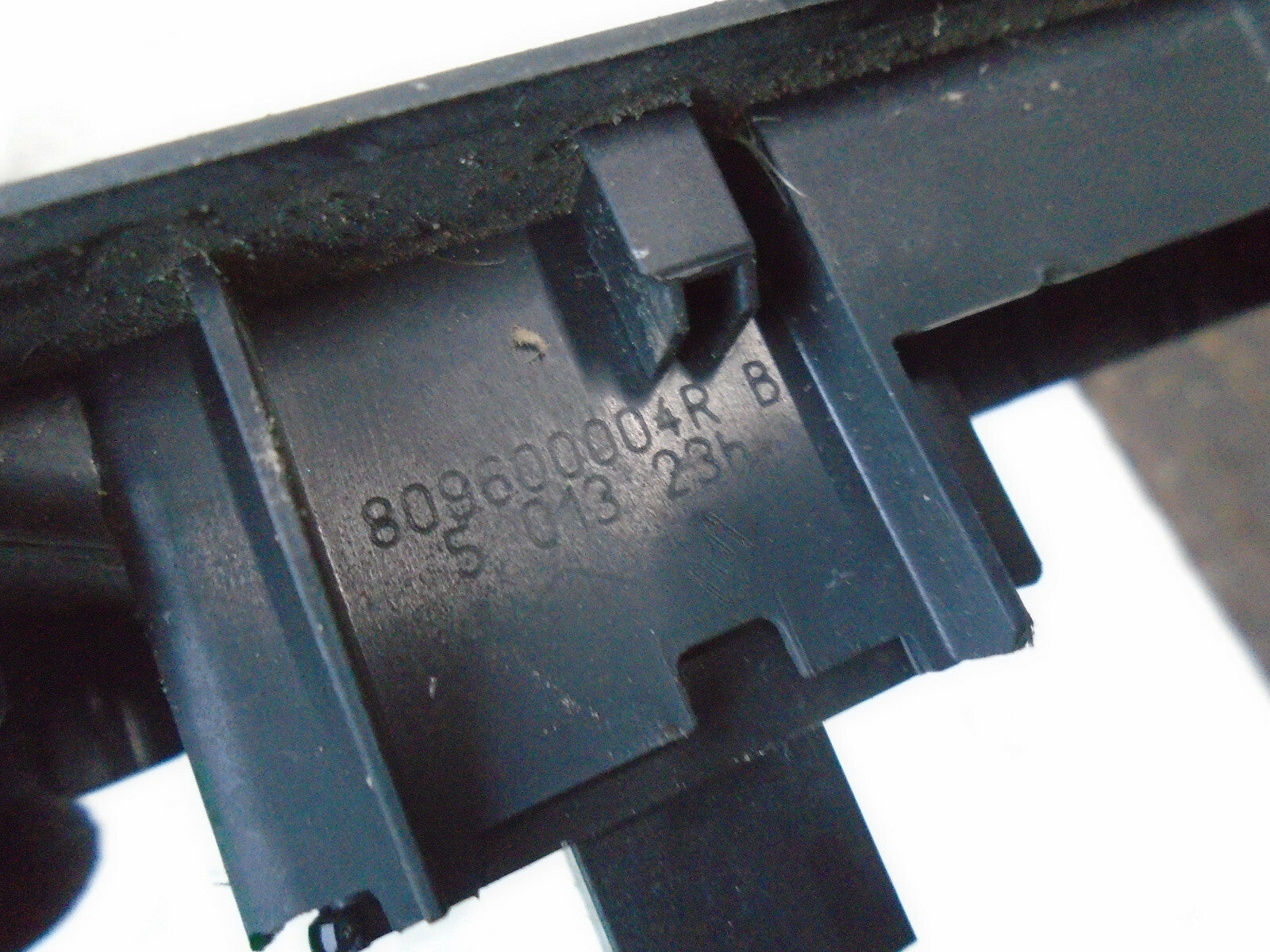 RENAULT MEGANE MK3 2015 NSF PASSENGER SIDE FRONT WINDOW SWITCH 809600004R