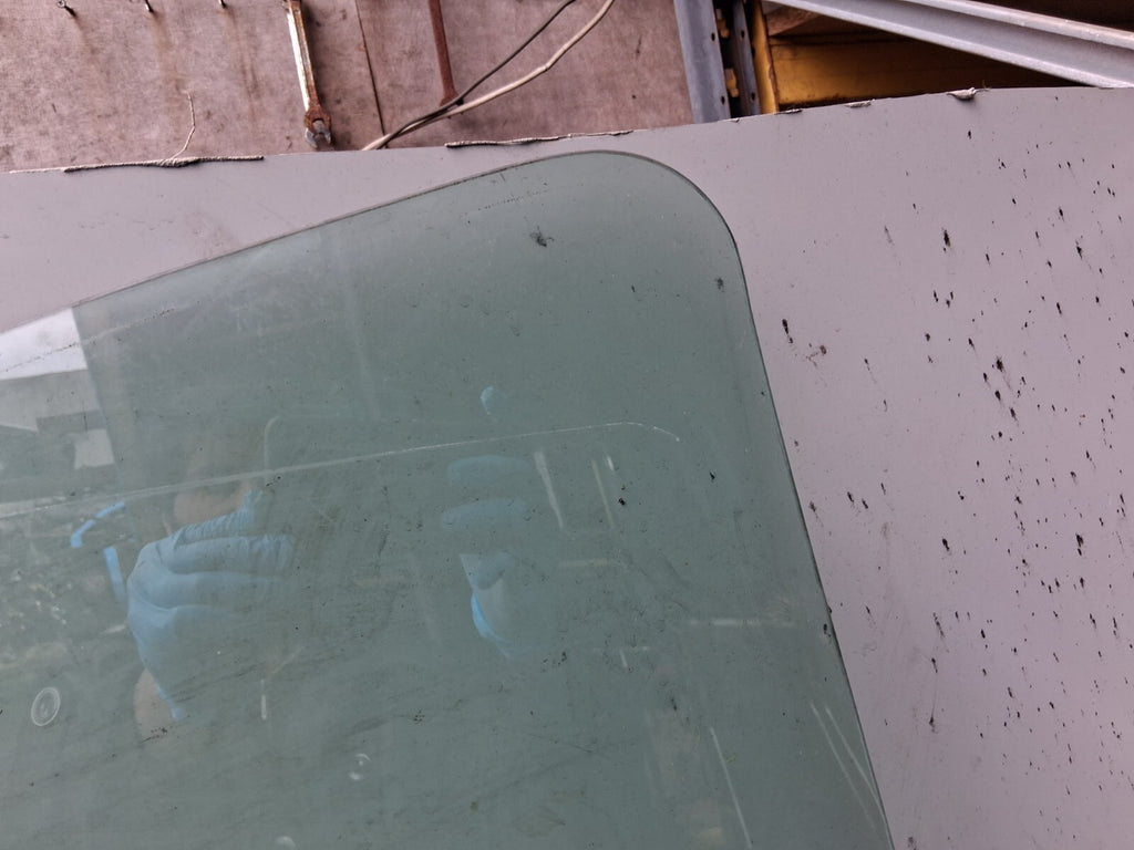 2021 VAUXHALL VIVARO OSF DRIVER SIDE FRONT RIGHT WINDOW GLASS 43R00049