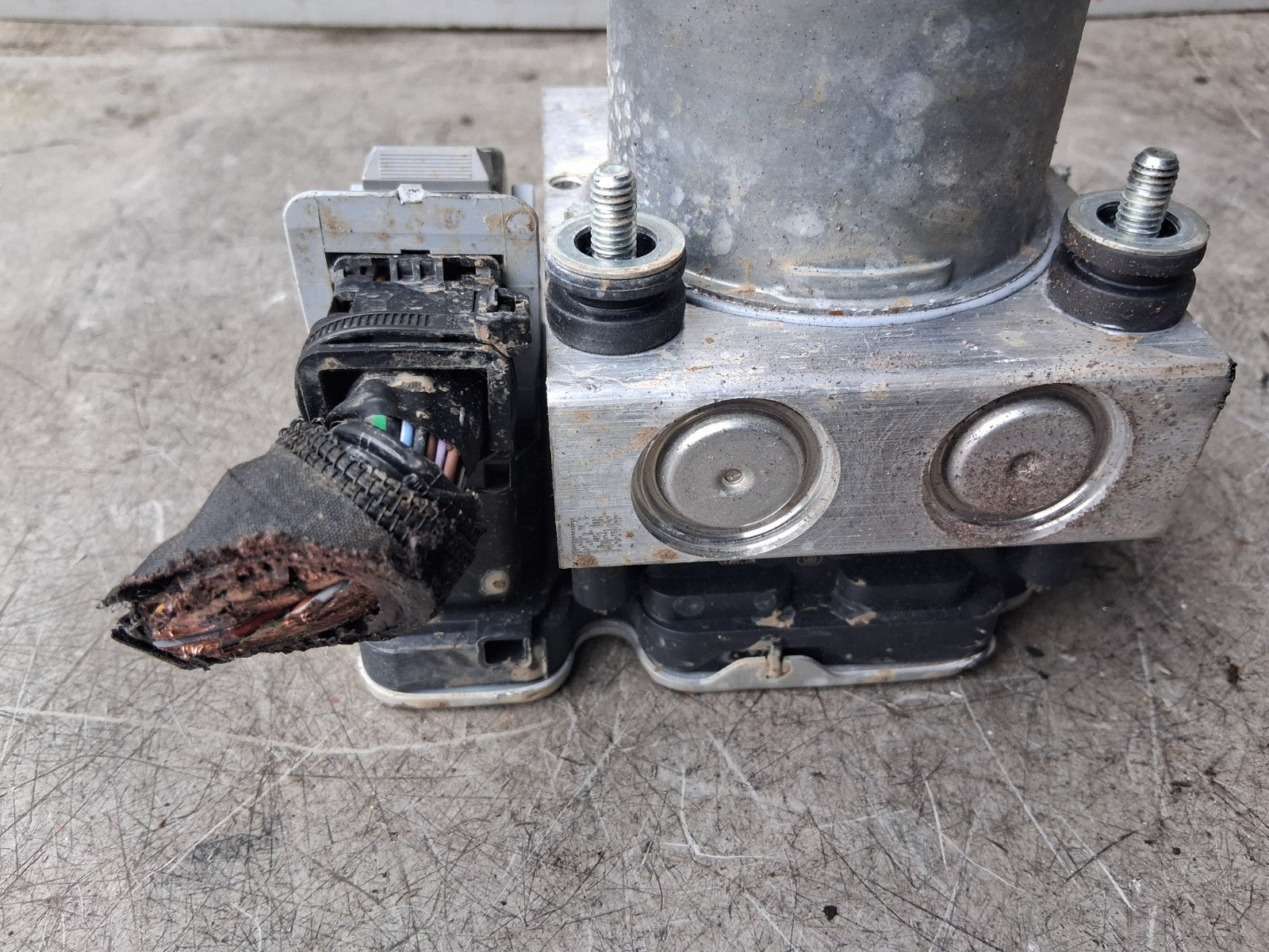 2023 FORD TRANSIT MK8 ABS PUMP CONTROL MODULE NK312B373DC