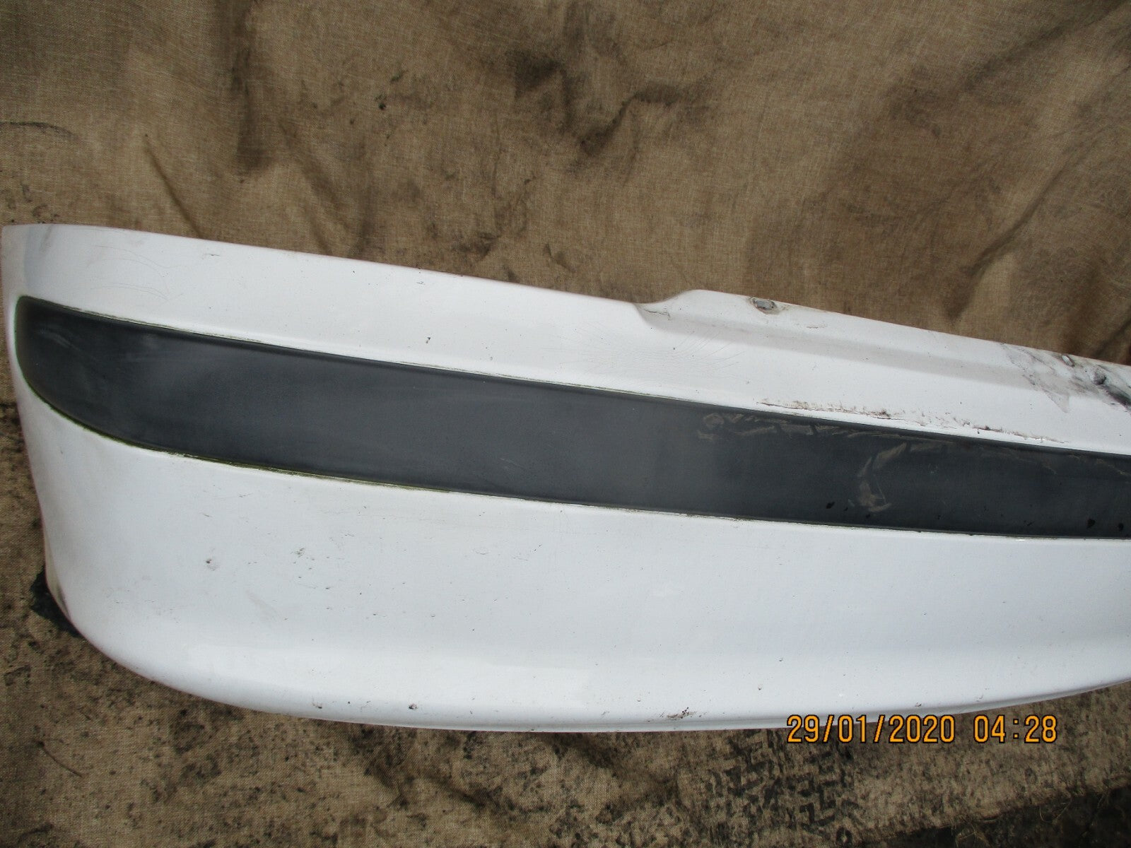 RENAULT MEGANE MK1 HATCHBACK 5 DOOR 1996 REAR BACK PLASTIC BUMPER IN WHITE