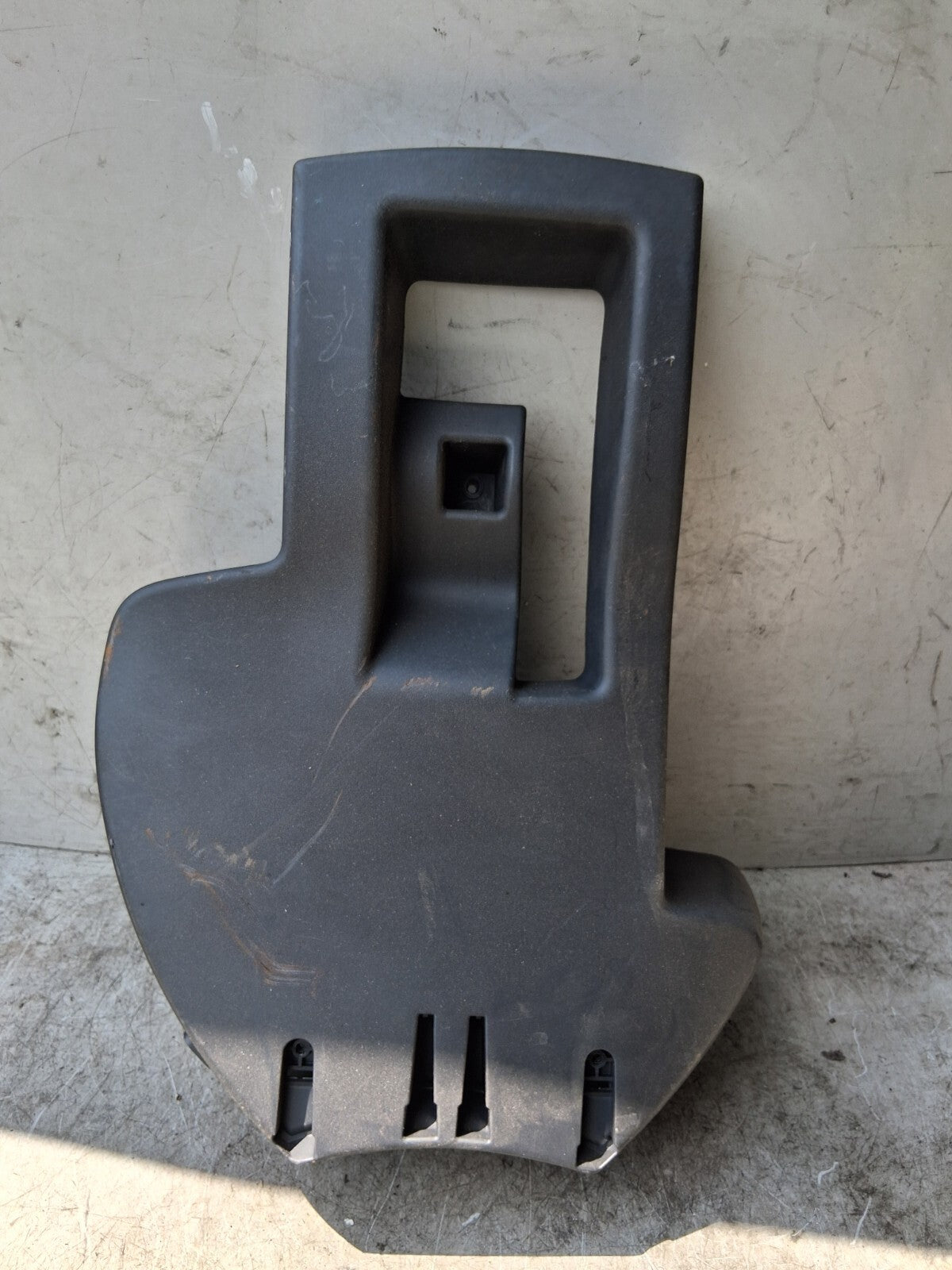 2023 RENAULT MASTER MK3 STEERING COLUMN SURROUND TRIM COVER 484724378R