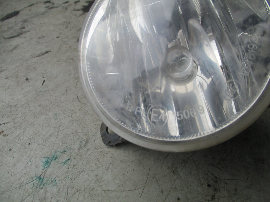 2011 CITROEN DS3 FOG LIGHT A046192
