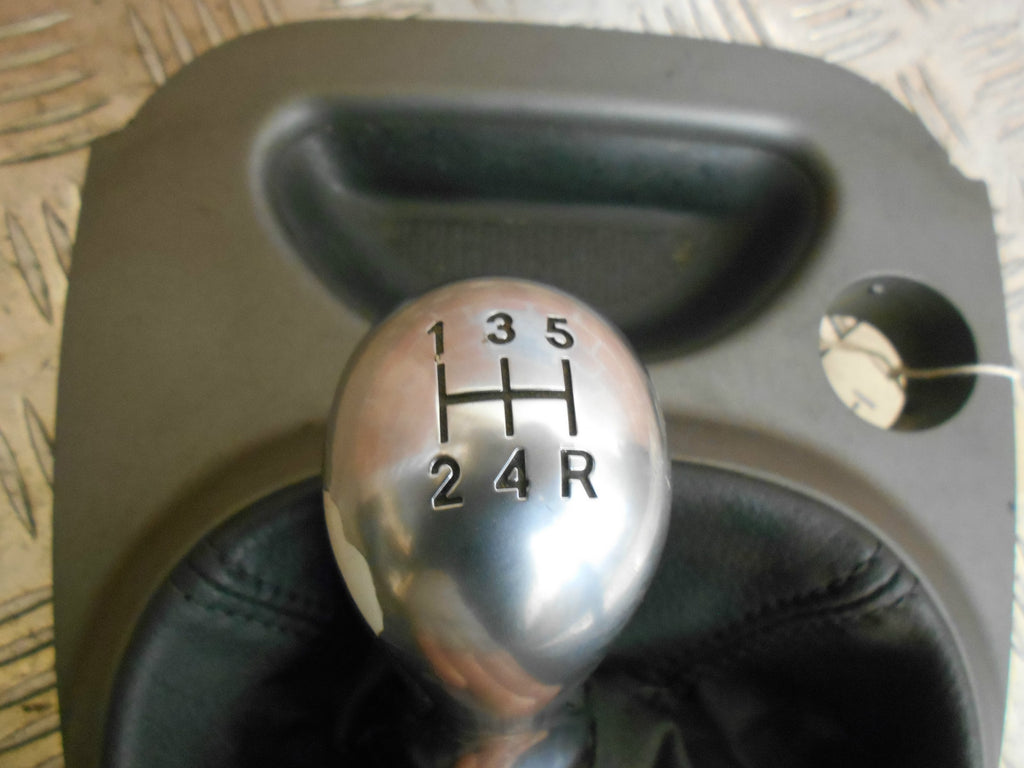 CITROEN C5 2005 GEARSTICK KNOB, GAITER & SURROUND 9632615077