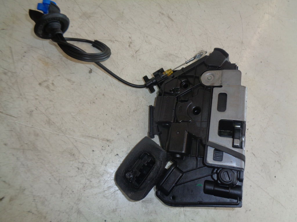 SEAT LEON 2017 5F NSR PASSENGER SIDE REAR DOOR LOCK MECHANISM 5K4839015AE