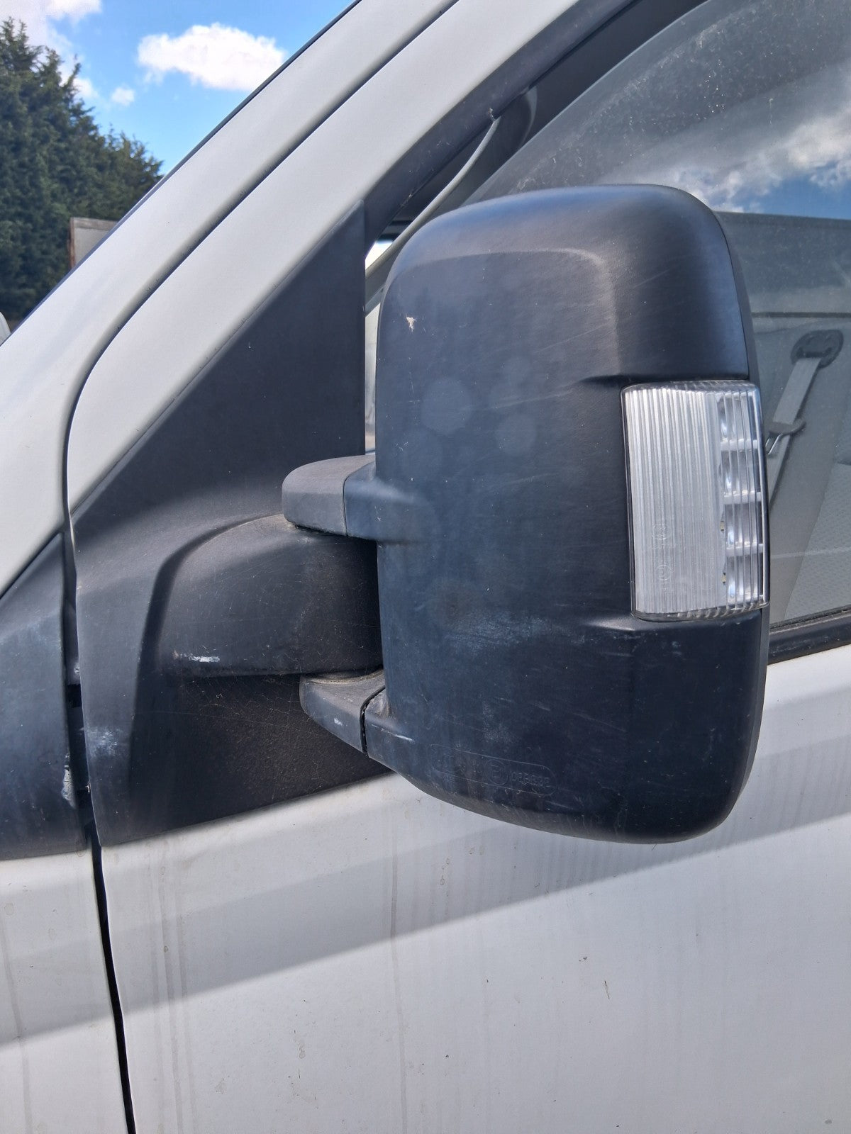 2020 SAIC LDV V80 NSF PASSENGER SIDE FRONT LEFT WING MIRROR BLACK