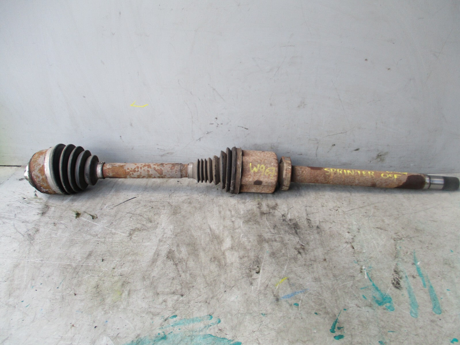 2020 MERCEDES BENZ SPRINTER W907 2.1 DIESEL OS DRIVER SIDE FRONT DRIVESHAFT FWD