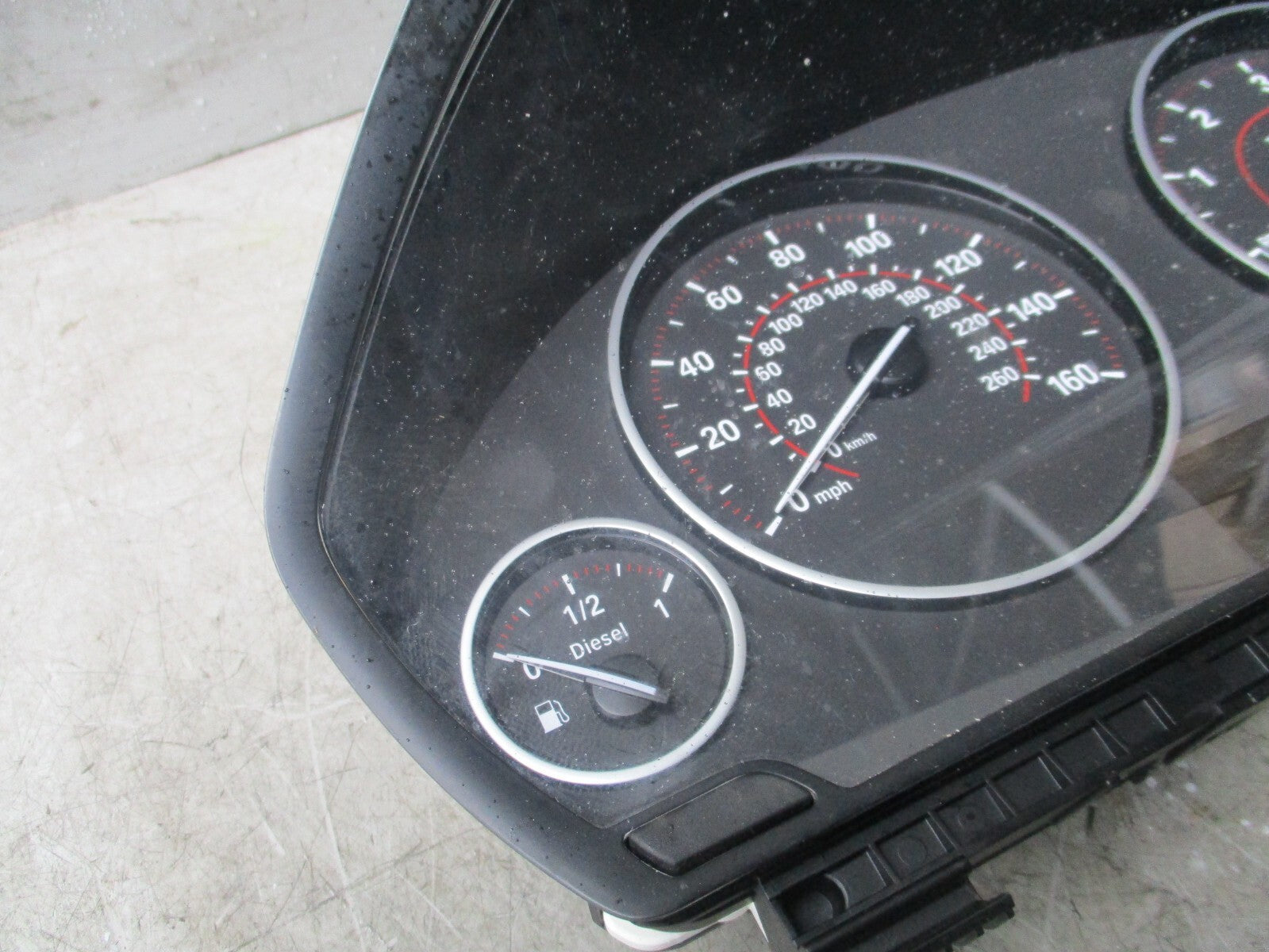 2017 BMW 3 SERIES SPEEDOMETER 6210IK8794254