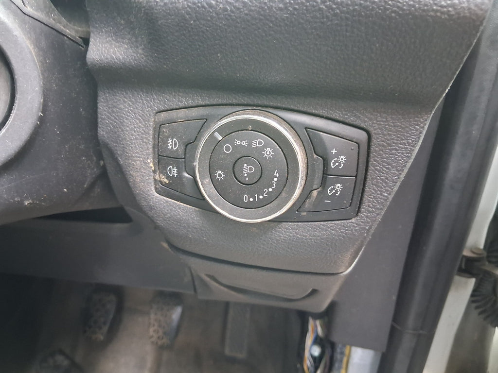 2015 FORD TRANSIT COURIER MK1 HEADLIGHT CONTROL SWITCH