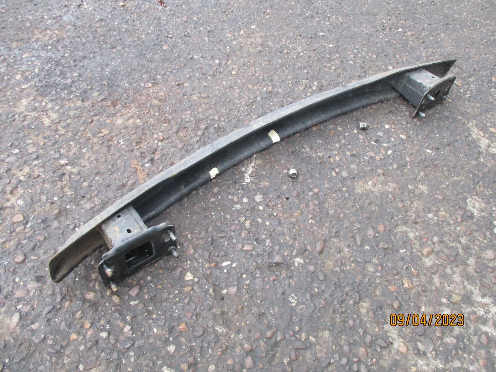 MERCEDES BENZ C CLASS W204 2014 REAR BUMPER CRASH BAR REINFORCEMENT BAR