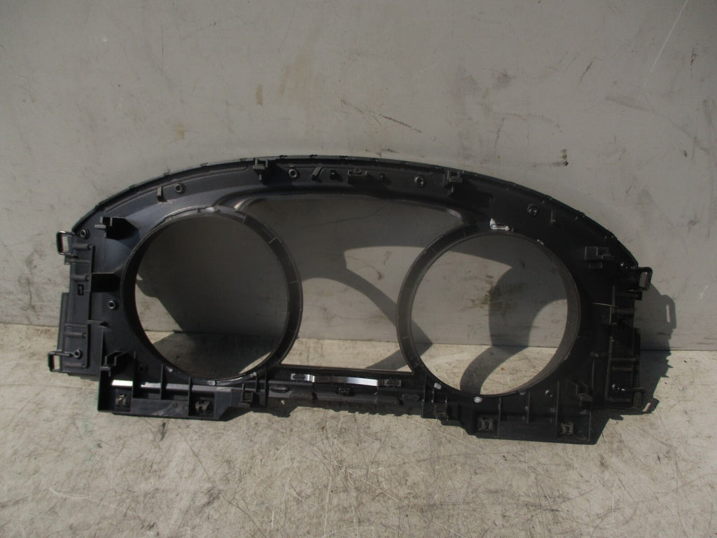 2015 VOLKSWAGEN GOLF MK7 SPEEDO SPEEDOMETER SURROUND TRIM 5G0857059S
