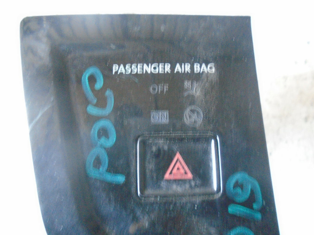 VOLKSWAGEN POLO 2019 MK6 AW PASSENGER AIRBAG DEACTIVATION LIGHT HAZARD SWITCH