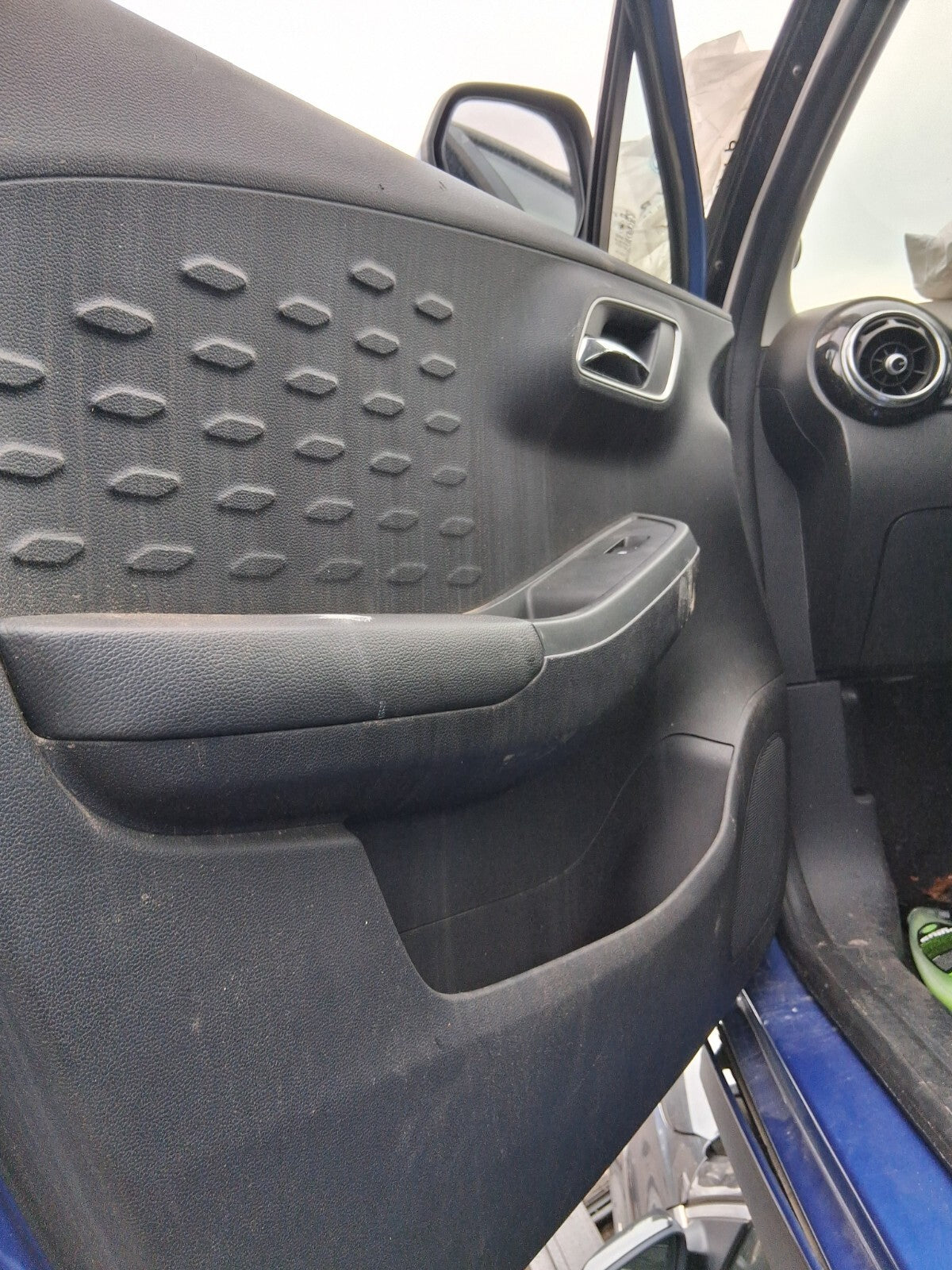 2021 MG 3 MK2 EXCLUSIVE NSF PASSENGER SIDE FRONT LEFT DOOR CARD