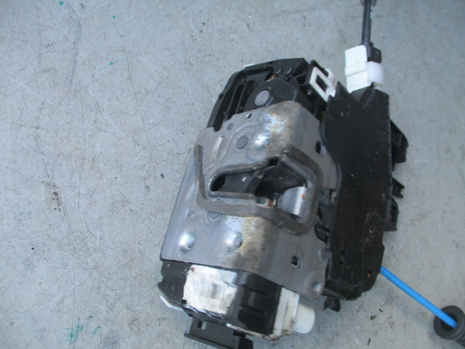 2023 MERCEDES CLA C118 OSF DRIVER SIDE DOOR LOCK A0997202401