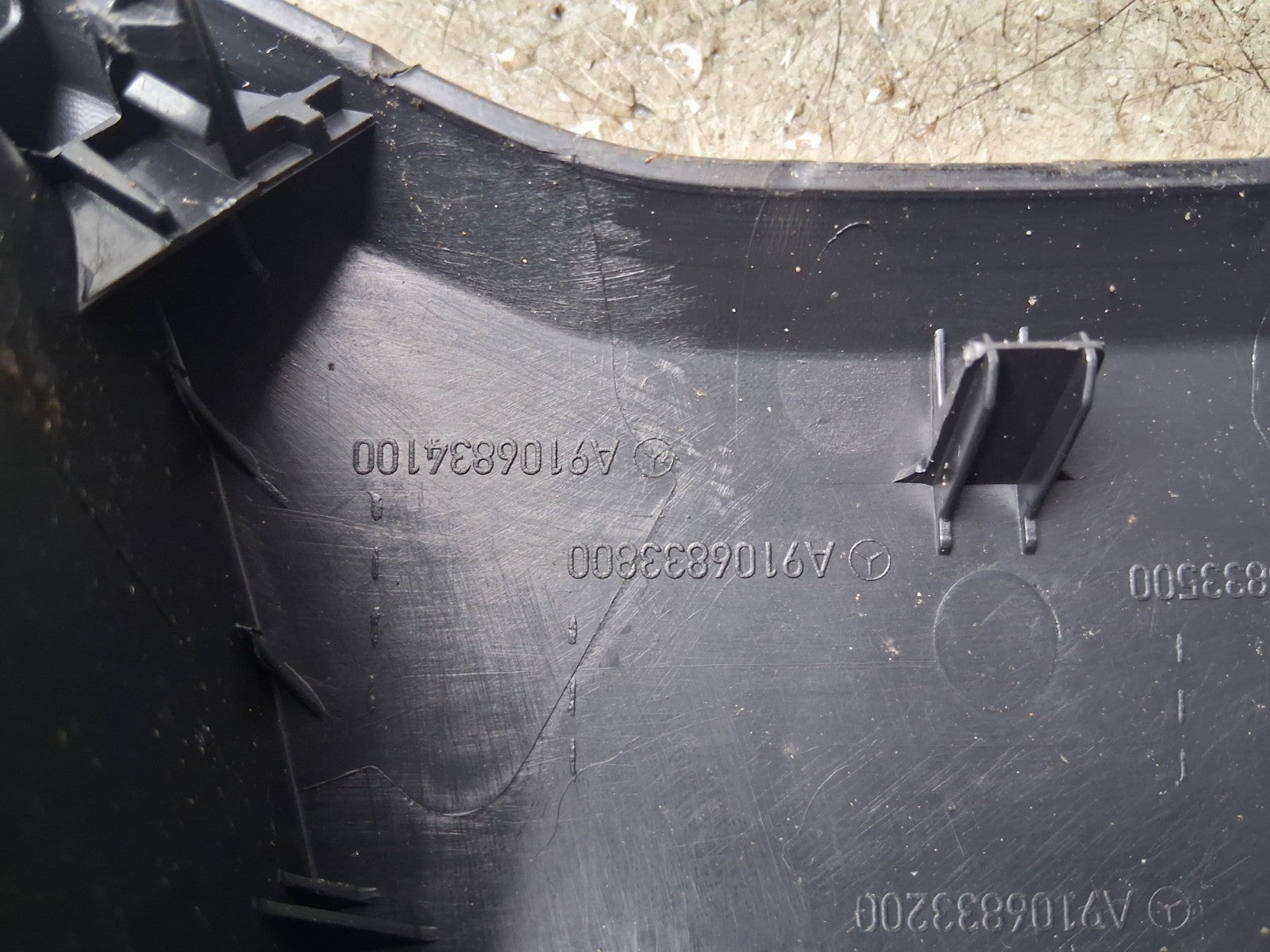 2021 MERCEDES SPRINTER W907 GEAR SHIFT SURROUND TRIM A9106833800