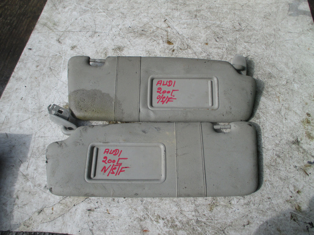 AUDI A3 2005 NSF OSF PASSENGER DRIVER SIDE FRONT SUN SHADE VISOR SET MIRROR GREY