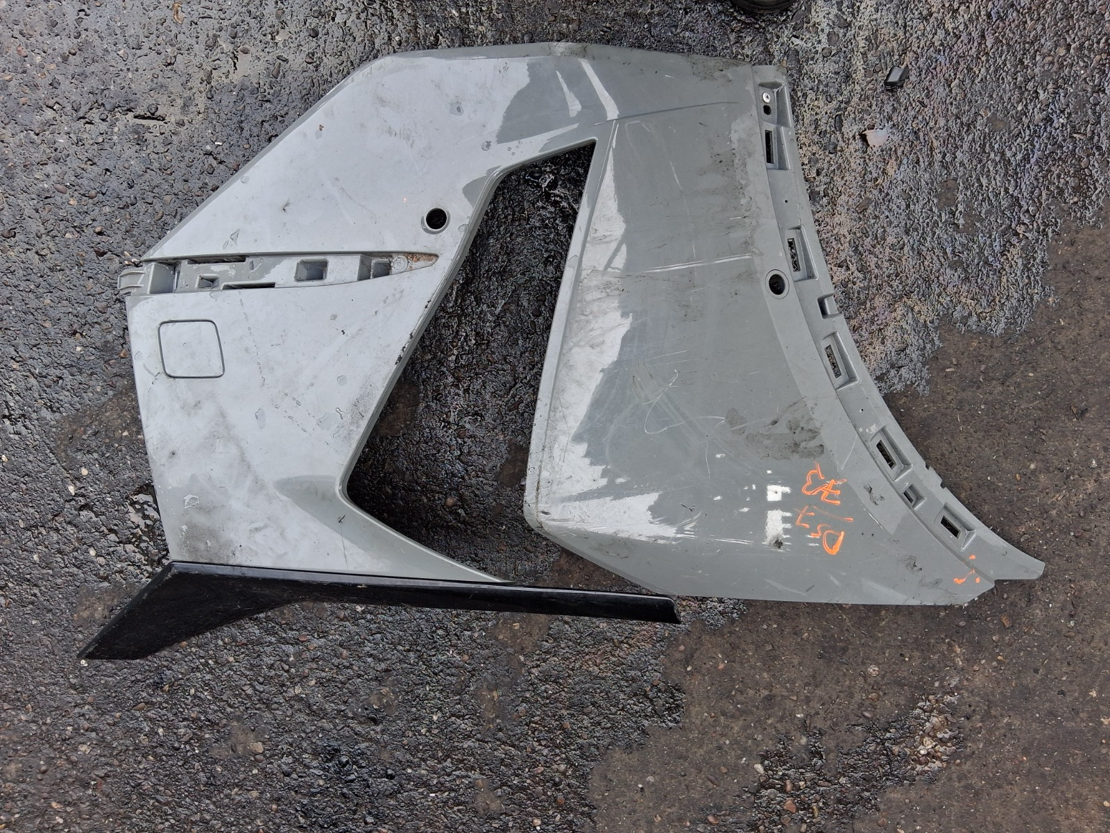 2024 DS AUTOMOBILES DS 7  OSF DRIVER SIDE FRONT BUMPER CORNER 9841686880