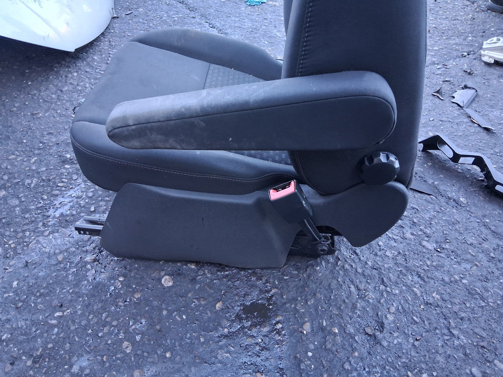 2023 FORD TRANSIT 350 MK8 OSF DRIVER SIDE FRONT RIGHT COMPLETE SEAT FABRIC